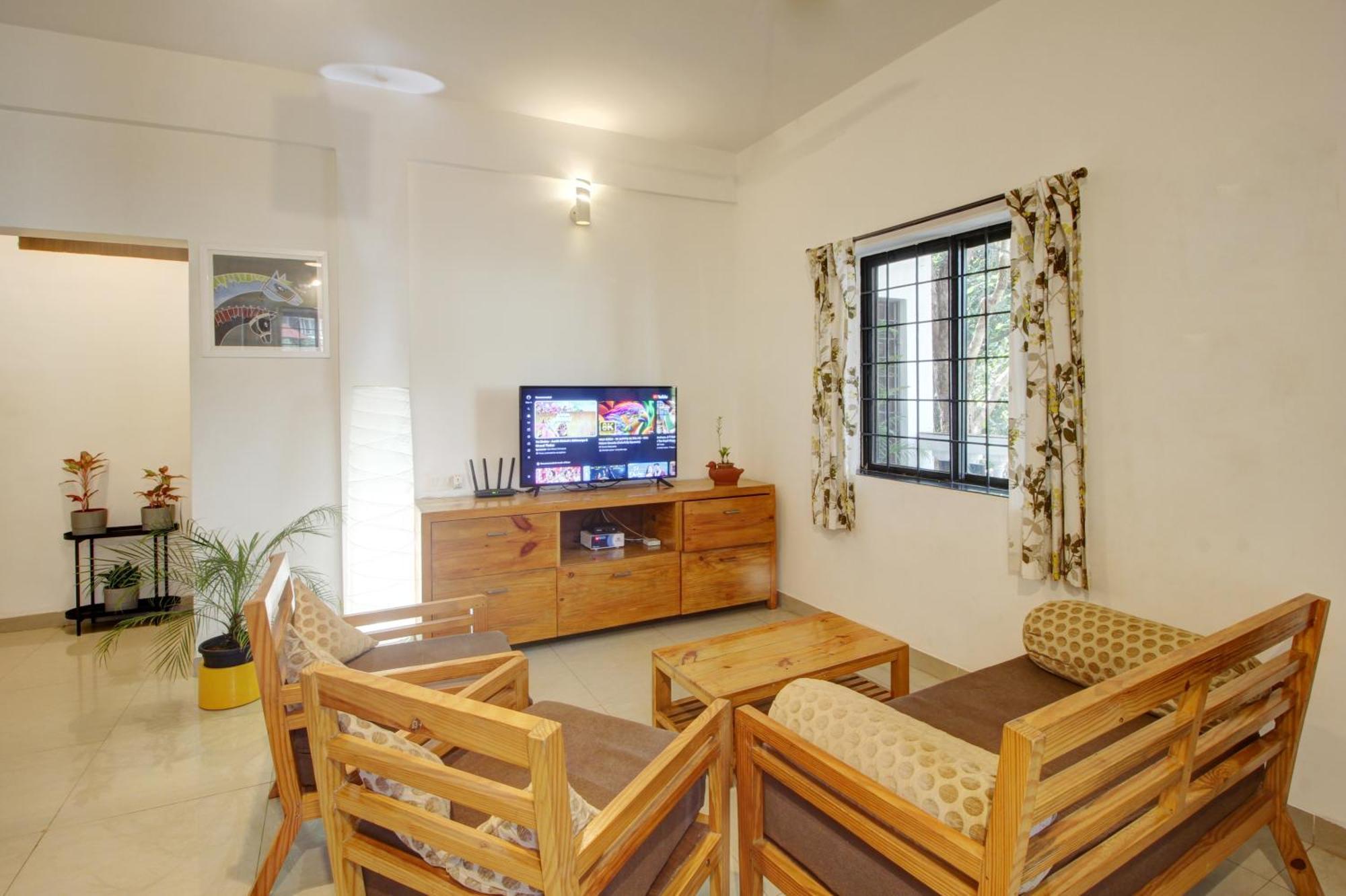 Genesis Abode - Cosy 2 Bhk Home In Assagao - 5 Km From Anjuna & Vagator Beaches Mapusa Ngoại thất bức ảnh